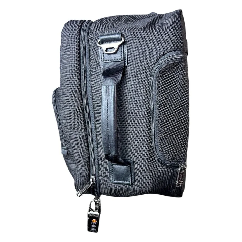 Tumi Alpha Bravo Bremerton Roller Duffle Wheeled Bag Nylon Carry On Black